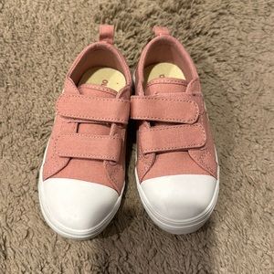Brand new Old Navy toddler shoes